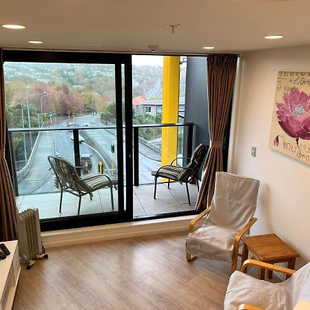 Free Wifi!! Spacious 1-Bedroom Apt, Auckland Cbd Bagian luar foto